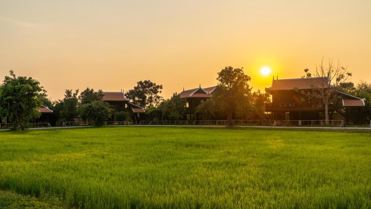 Mane Hariharalaya Hotel Siem Reap Exterior foto